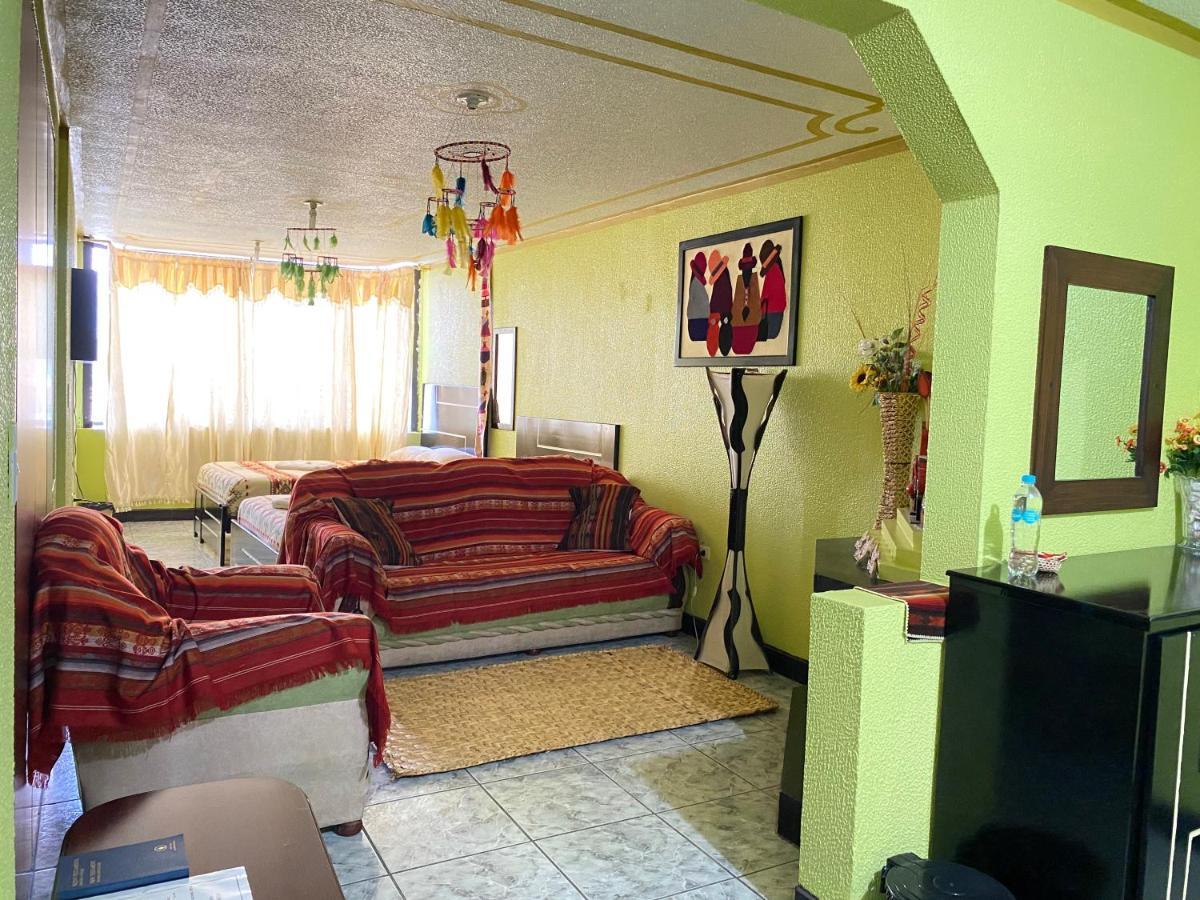 Hostal Y Complejo Recreacional La Playita De Monse Otavalo Exterior photo