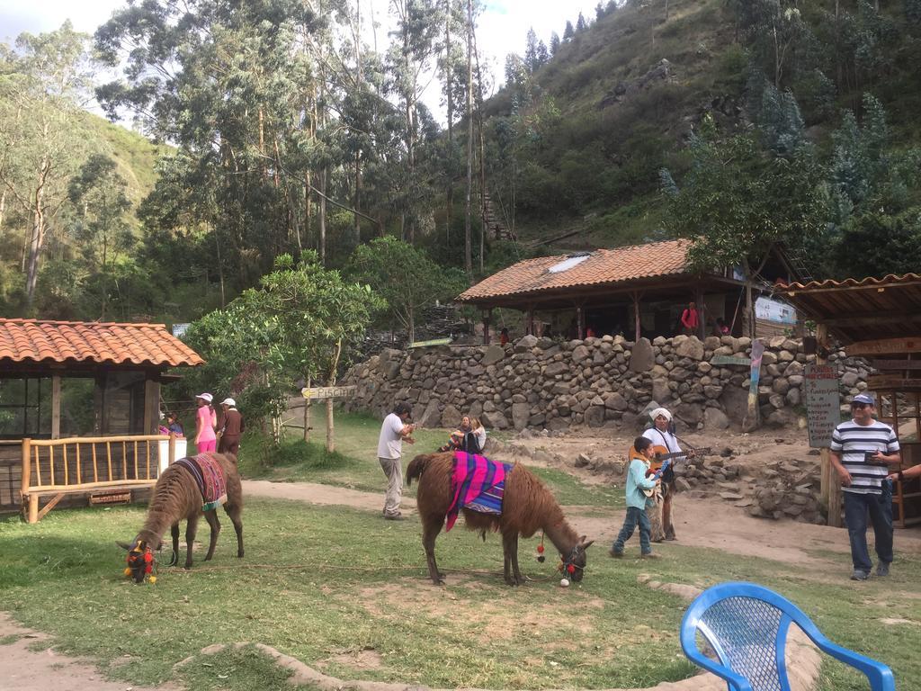 Hostal Y Complejo Recreacional La Playita De Monse Otavalo Exterior photo