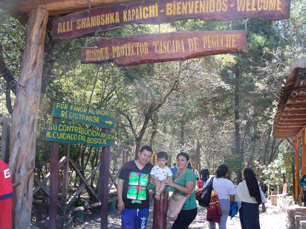 Hostal Y Complejo Recreacional La Playita De Monse Otavalo Exterior photo