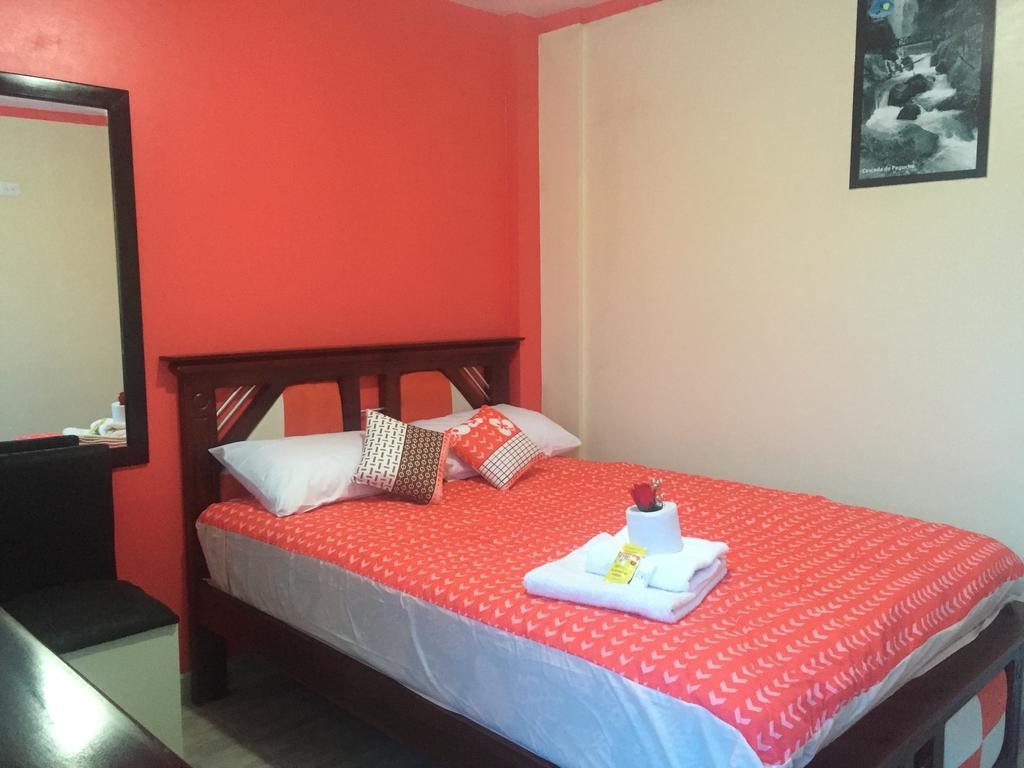 Hostal Y Complejo Recreacional La Playita De Monse Otavalo Exterior photo