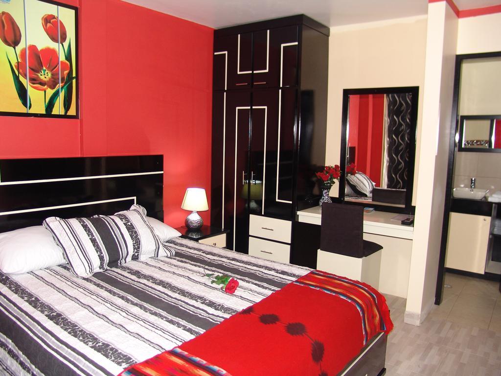 Hostal Y Complejo Recreacional La Playita De Monse Otavalo Exterior photo